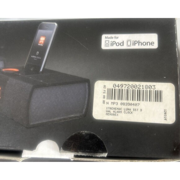 XtremeMac Luna SST IPU-LSS-11 Dual Alarm Clock 30-PIN Dock Compatible w/Apple - Picture 9 of 10